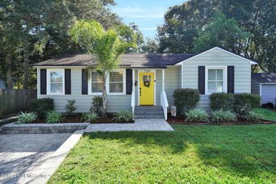 1335 Pinegrove Court, House other with 3 bedrooms, 2 bathrooms and null parking in Jacksonville FL | Image 1