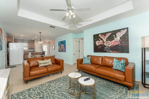 28 Pinehurst Dr, Laguna Vista, TX, 78578-2861 | Card Image