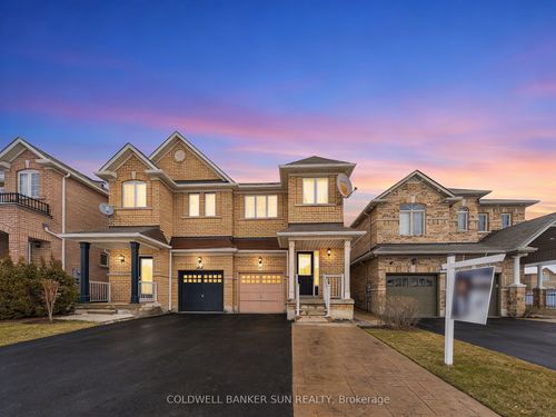 146 Crystalview Crescent, Brampton, ON, L6P2R8 | Card Image