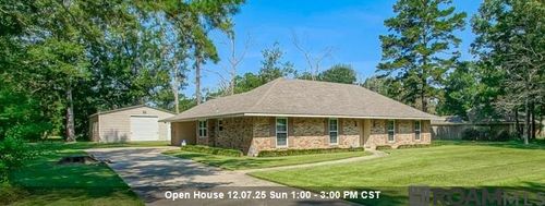 6407 Donnybrook Ave, Greenwell Springs, LA, 70739-4232 | Card Image