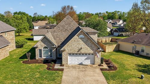 1415 Harrington Dr, Gallatin, TN, 37066-7134 | Card Image