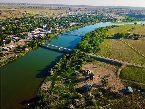 2520 Mt Highway 80, Fort Benton, MT, 59442-8811 | Card Image