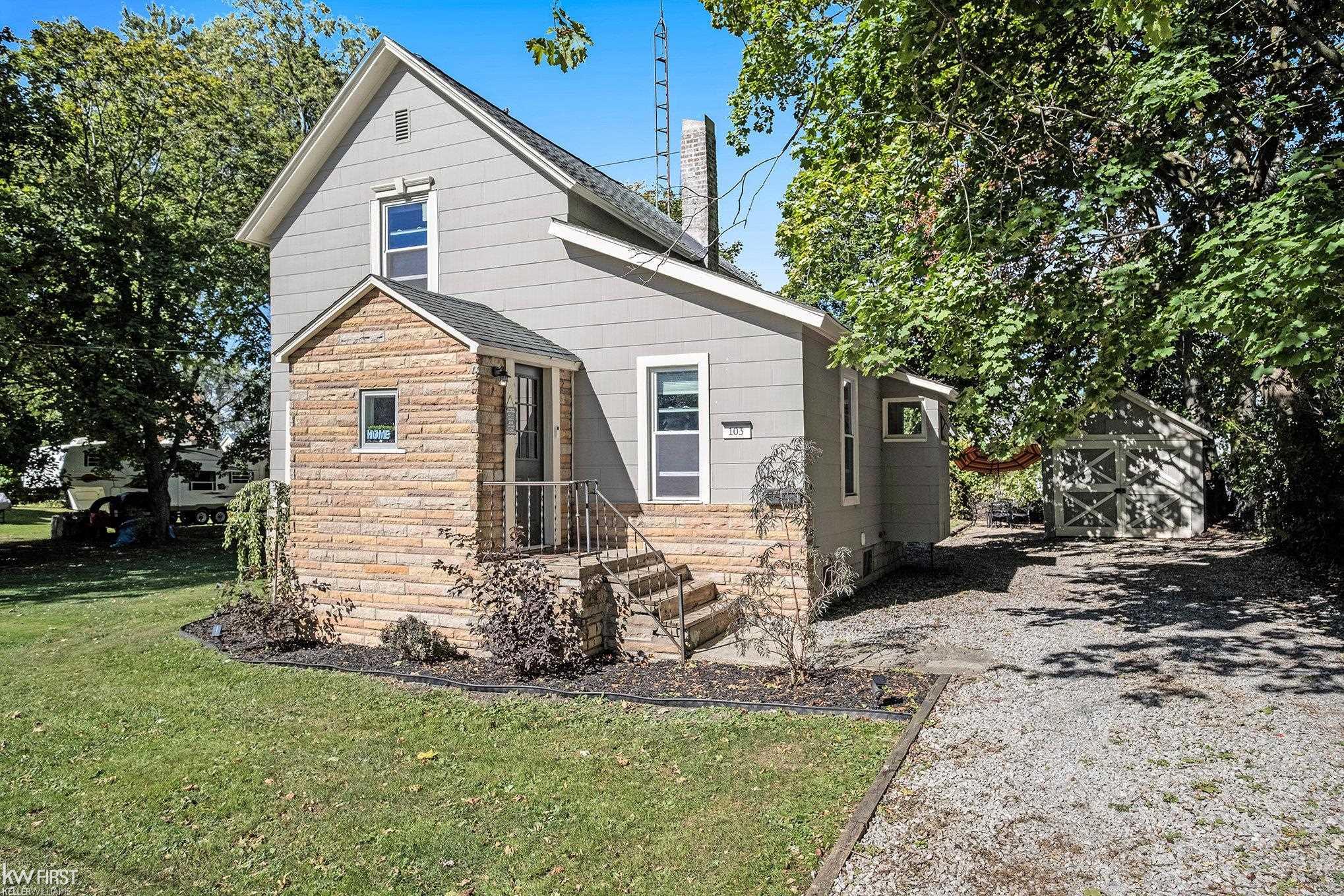 John St, Durand, MI 48429