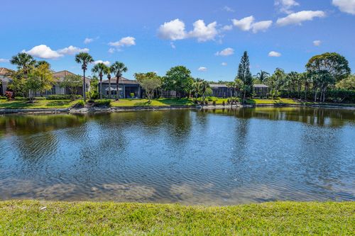 8540 Pepper Tree Way, NAPLES, FL, 34114-9424 | Card Image