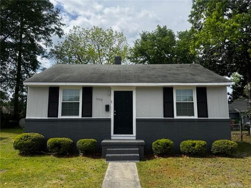 1009 Cherry St, Lumberton, NC, 28358-4409 | Card Image