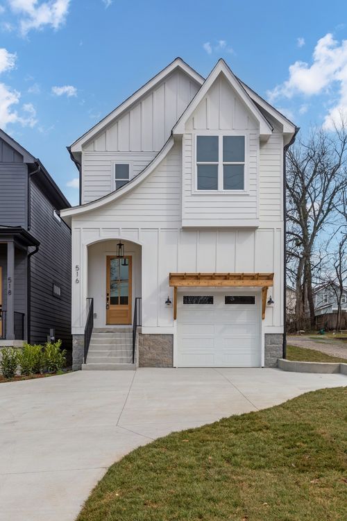 516 E Bend Dr, Nashville, TN, 37209-1716 | Card Image