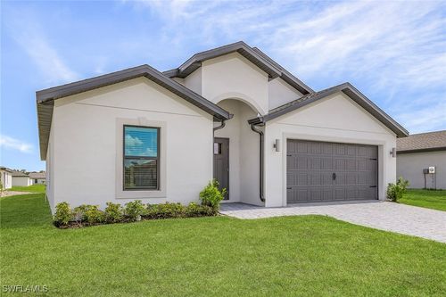 825 General D Macarthur Ave, Labelle, FL, 33935 | Card Image