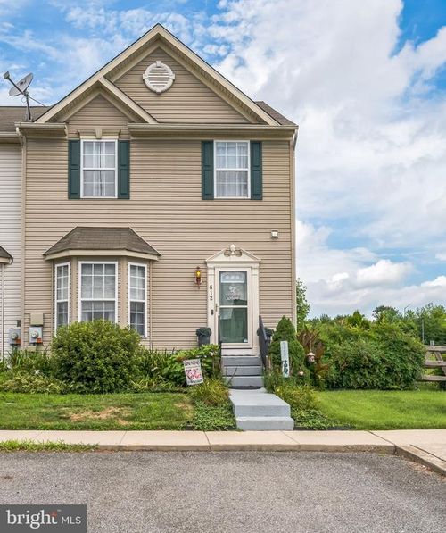 612 Red Timber Ln, SMYRNA, DE, 19977-2544 | Card Image