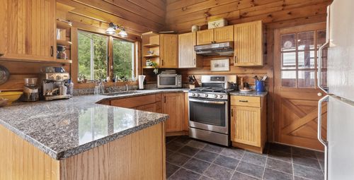 69 Hatch Road, Prospect, ME, 04981 | Card Image