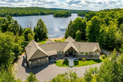 36 Cub Scout Cres, Calabogie, ON, K0J1H0 | Card Image