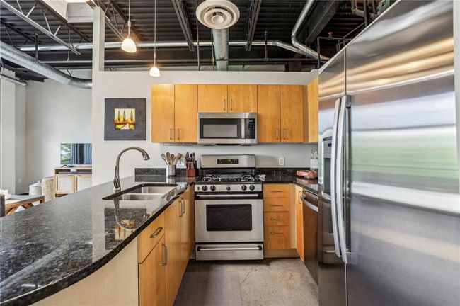APT-3420 - 5200 Peachtree Rd, Condo with 2 bedrooms, 2 bathrooms and 1 parking in Chamblee GA | Image 10