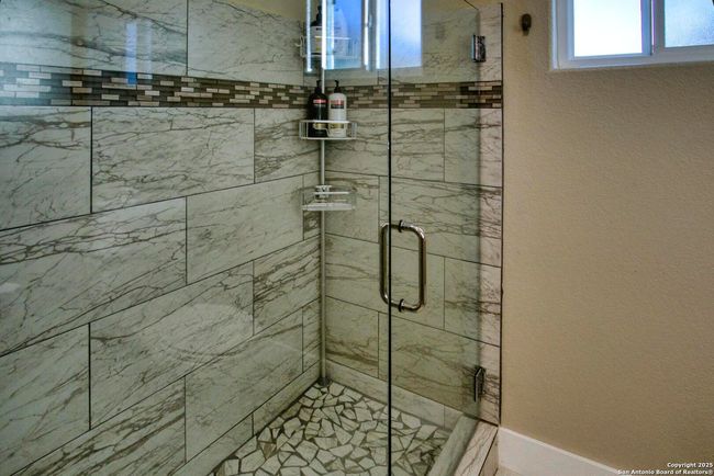 222 Lighthouse, House other with 3 bedrooms, 2 bathrooms and null parking in Canyon Lake TX | Image 32