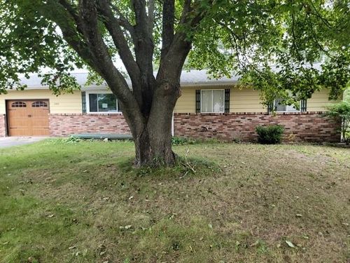 385 3rd St N, Oscoda, MI, 48750-1247 | Card Image