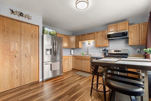 3-W163N11527 Windsor Court, Germantown, WI, 53022 | Card Image