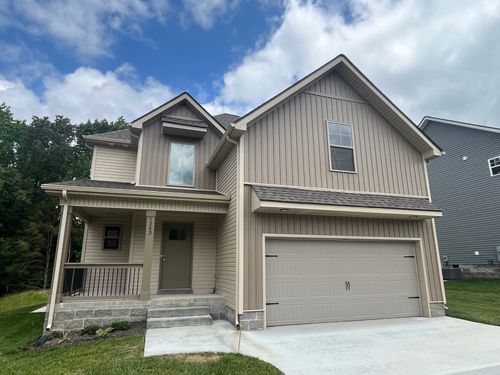 1243 Boulder Pass Rd, Clarksville, TN, 37040-2776 | Card Image