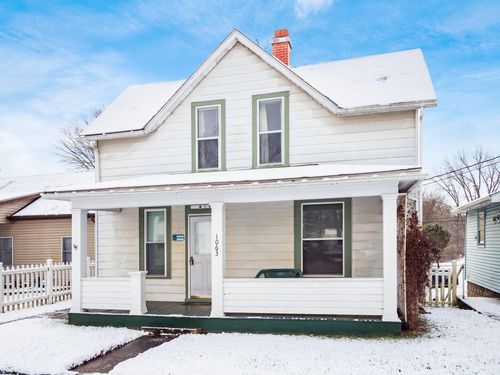 1063 Columbus St, Harrisburg, OH, 43126-8901 | Card Image