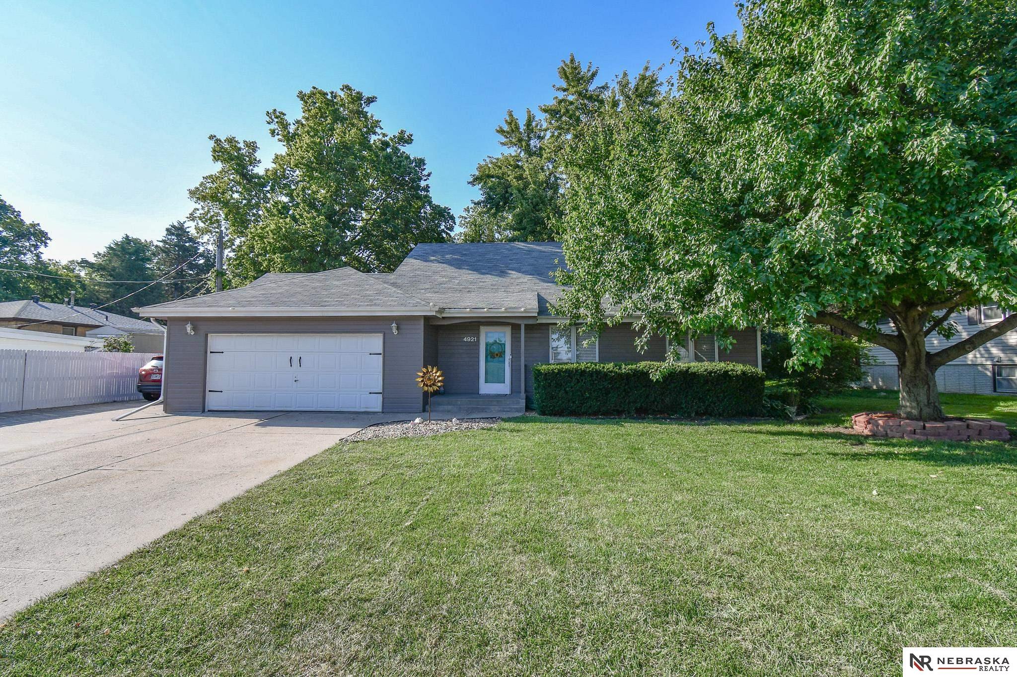 L St, Lincoln, NE 68510