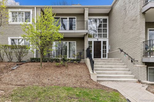 unit-37-1113 Old Woodward Ave, Birmingham, MI, 48009-5443 | Card Image