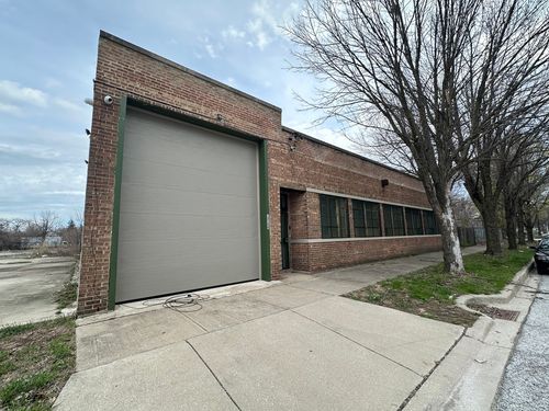 12129 S Peoria St, Chicago, IL, 60643-5523 | Card Image