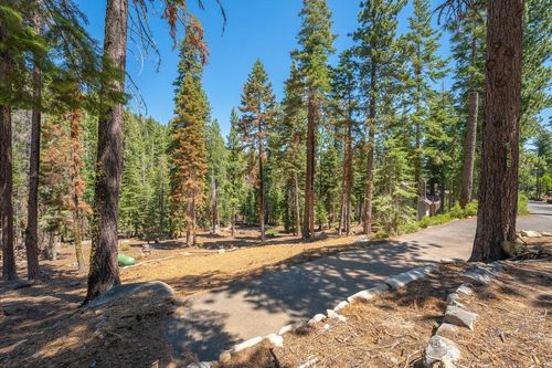 446 Sierra Dr, Tahoma, CA, 96142-2504 | Card Image