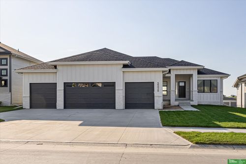 5702 N 213th Ave, Elkhorn, NE, 68022-4996 | Card Image