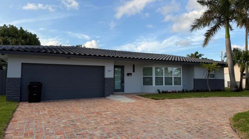 2521 Ne 45th St, Lighthouse Point, FL, 33064-7240 | Card Image