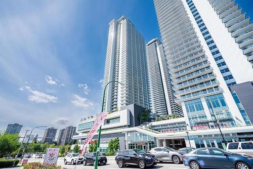 502-3833 Evergreen Pl, Burnaby, BC, V3J0M2 | Card Image