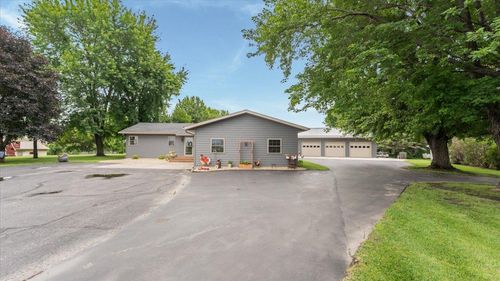 40725 State Highway 28, Sauk Centre, MN, 56378-8469 | Card Image