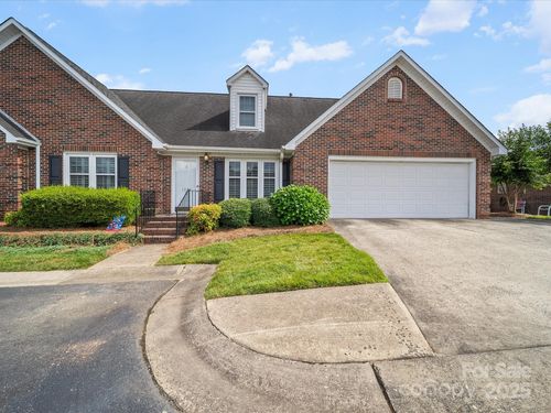 apt-b-1634 - B Union Rd, Gastonia, NC, 28054-0527 | Card Image