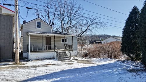 720 S Wooster Ave, Strasburg, OH, 44680-9702 | Card Image