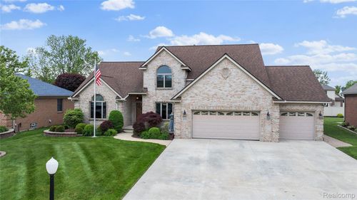 14041 Humbug Island Ct, Gibraltar, MI, 48173-9581 | Card Image