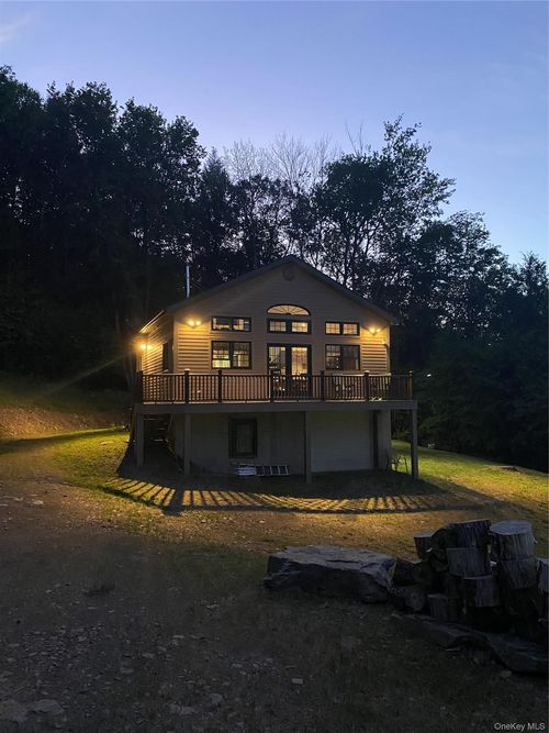 157 Wolfs Lair Rd, Hamden, NY, 13782 | Card Image