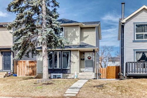 25 Erin Ridge Rd Se, Calgary, AB, T2B2W2 | Card Image