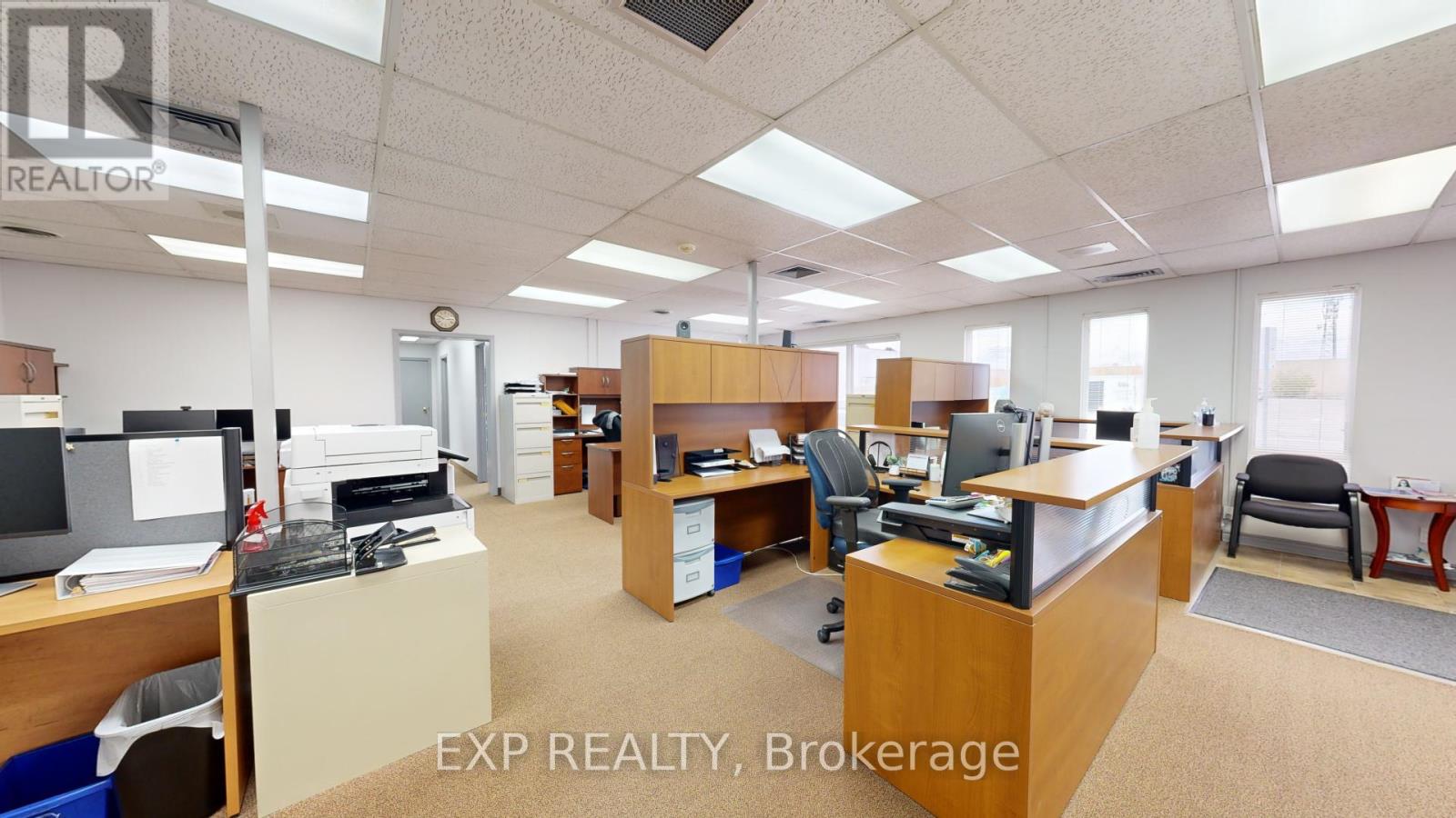 Commercial Lease in London East (East I) 5