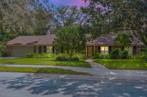 212 E Sweetwater Creek Dr, LONGWOOD, FL, 32779-3447 | Card Image