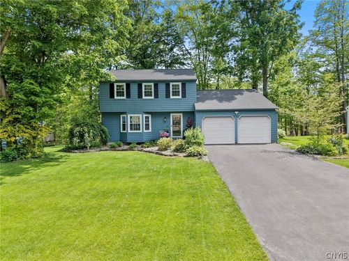 3180 Reston Dr, Lysander, NY, 13027-1728 | Card Image