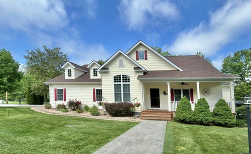 141 Cherokee Springs Ct, Jamestown, KY, 42629-7925 | Card Image