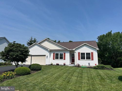 1031 Willow Ridge Dr, YORK, PA, 17404-6634 | Card Image
