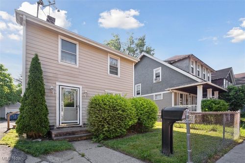 1349 W 87th St, Cleveland, OH, 44102-1823 | Card Image