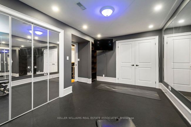 569 Arbor Rd, House other with 5 bedrooms, 4 bathrooms and 4 parking in Mississauga ON | Image 29