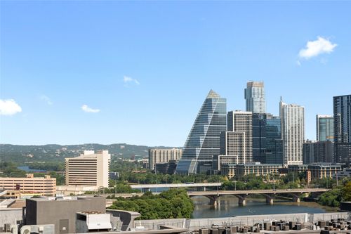 1404-44 East Ave, Austin, TX, 78701 | Card Image