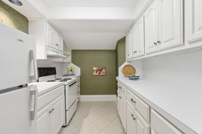 GUEST KITCHEN | Image 40