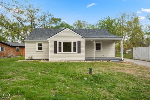 8049 N State Road 267, Brownsburg, IN, 46112-8272 | Card Image