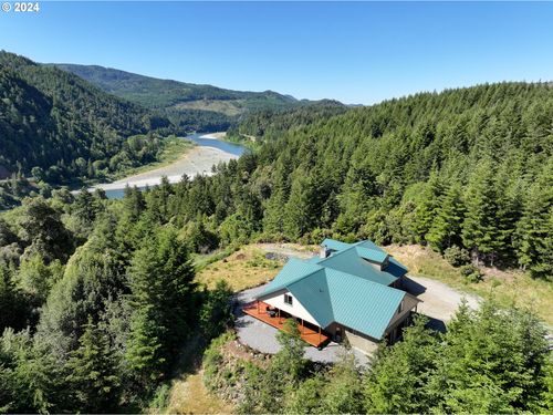 97425 N Bank Rogue River Rd, GoldBeach, OR, 97444 | Card Image