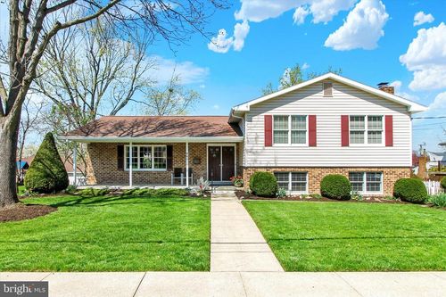 801 Sunset Ave, GETTYSBURG, PA, 17325-2935 | Card Image