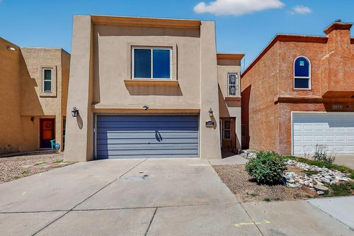 5415 Colleens Way Ne, Albuquerque, NM, 87111-6330 | Card Image