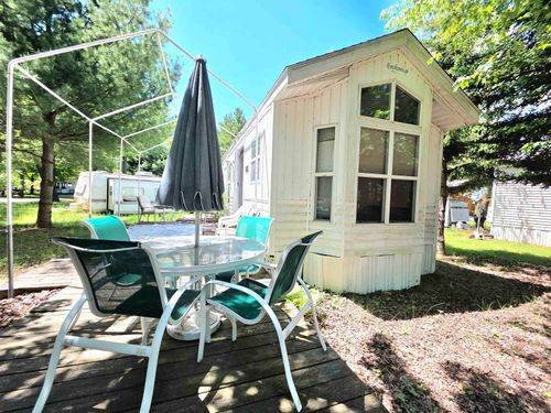 15 Quail Walk, Germantown, WI, 53948 | Card Image