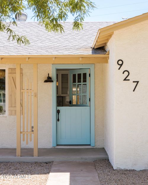 927 W Roma Ave, Phoenix, AZ, 85013-2823 | Card Image