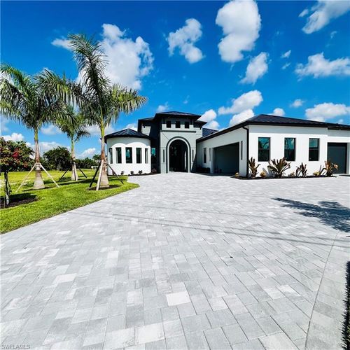 4218 Sw 17th Ave, Cape Coral, FL, 33914-5679 | Card Image