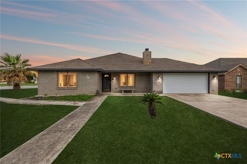 1062 Rolling Path, New Braunfels, TX, 78130-1111 | Card Image